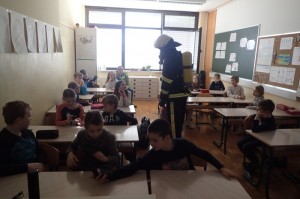 18.3.2016 Obisk gasilcev v osnovni šoli Vodice